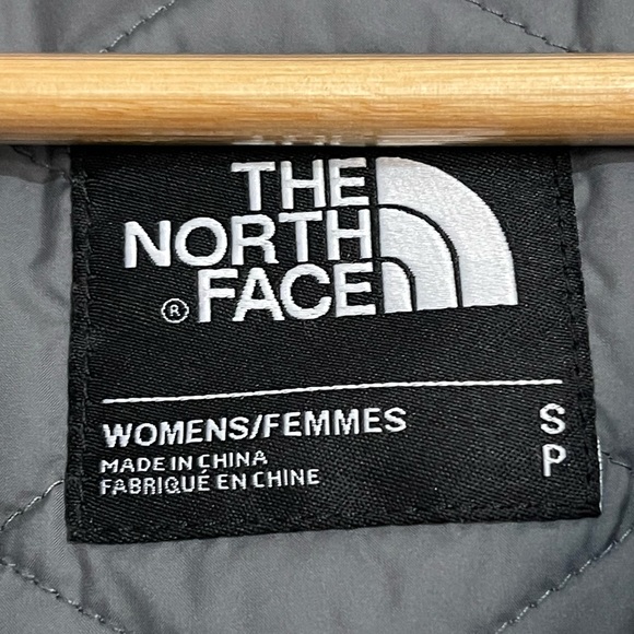 The North Face women’s Ancha Parka size small like new - Picture 8 of 8